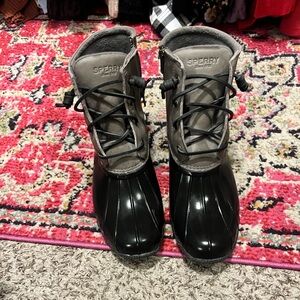 Sperry Women's Black and Gray Winter Boots